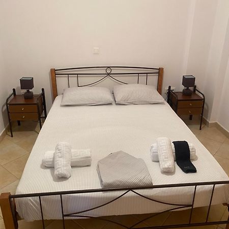 Alexis Apartments Pylos Extérieur photo